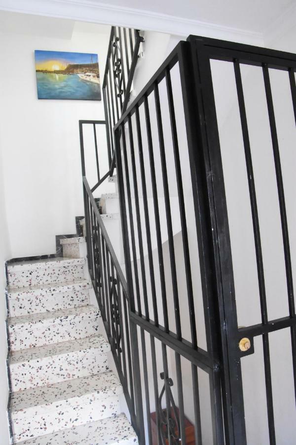 Apartamento Enzo Puerto De Mogan Exterior photo